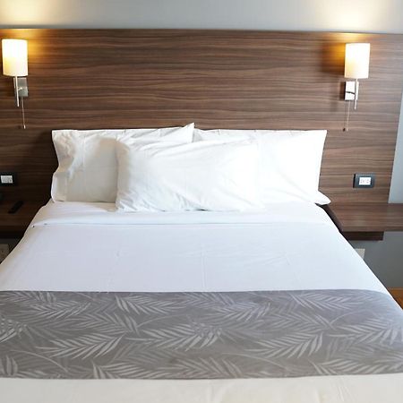 El Hotel Business Class - Zamora Centro Luaran gambar