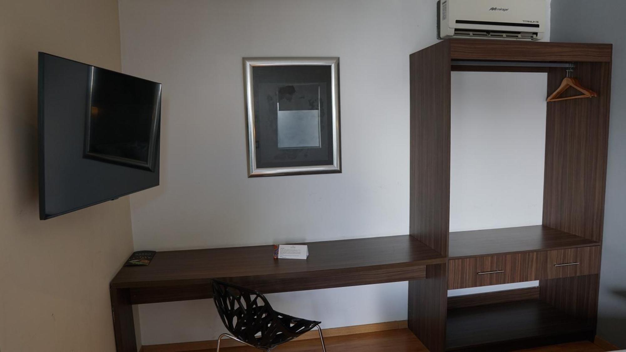 El Hotel Business Class - Zamora Centro Luaran gambar